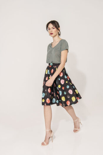 panel skirt with baby diamonds walking 1 &bull; Sassa Björg