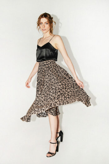 leopard circle skirt spin 1 &bull; Sassa Björg