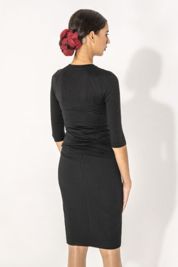 Black raglan sleeve shirt back • Sassa Björg