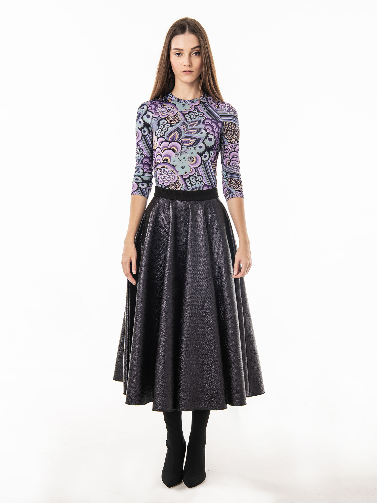 Midi circle skirt lacquer • Sassa Björg