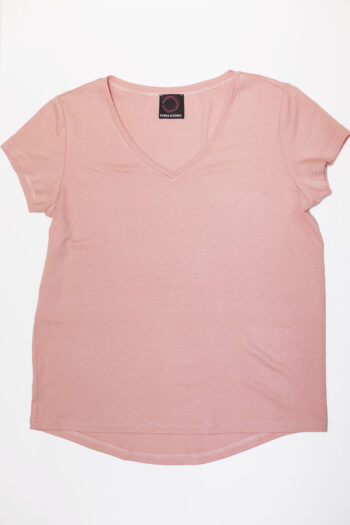 regular fit t shirt coral v neck overhead • Sassa Björg