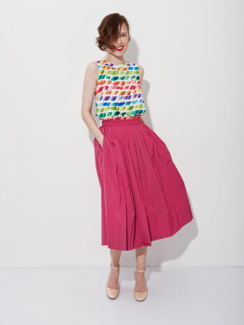 magenta gathered flowy taffeta skirt in motion • Sassa Björg