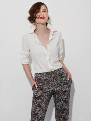 off white classic womens button up shirtpockets &bull; Sassa Björg