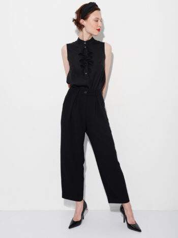 sleeveless black jabot ruffle top full • Sassa Björg