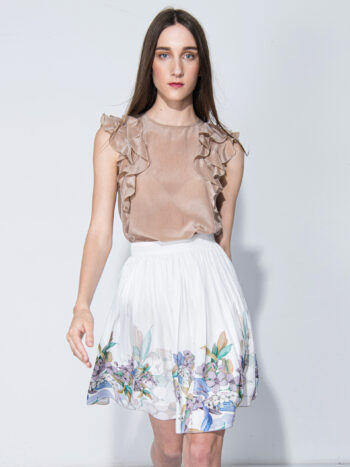 ethereal blouse w ruffles walking &bull; Sassa Björg