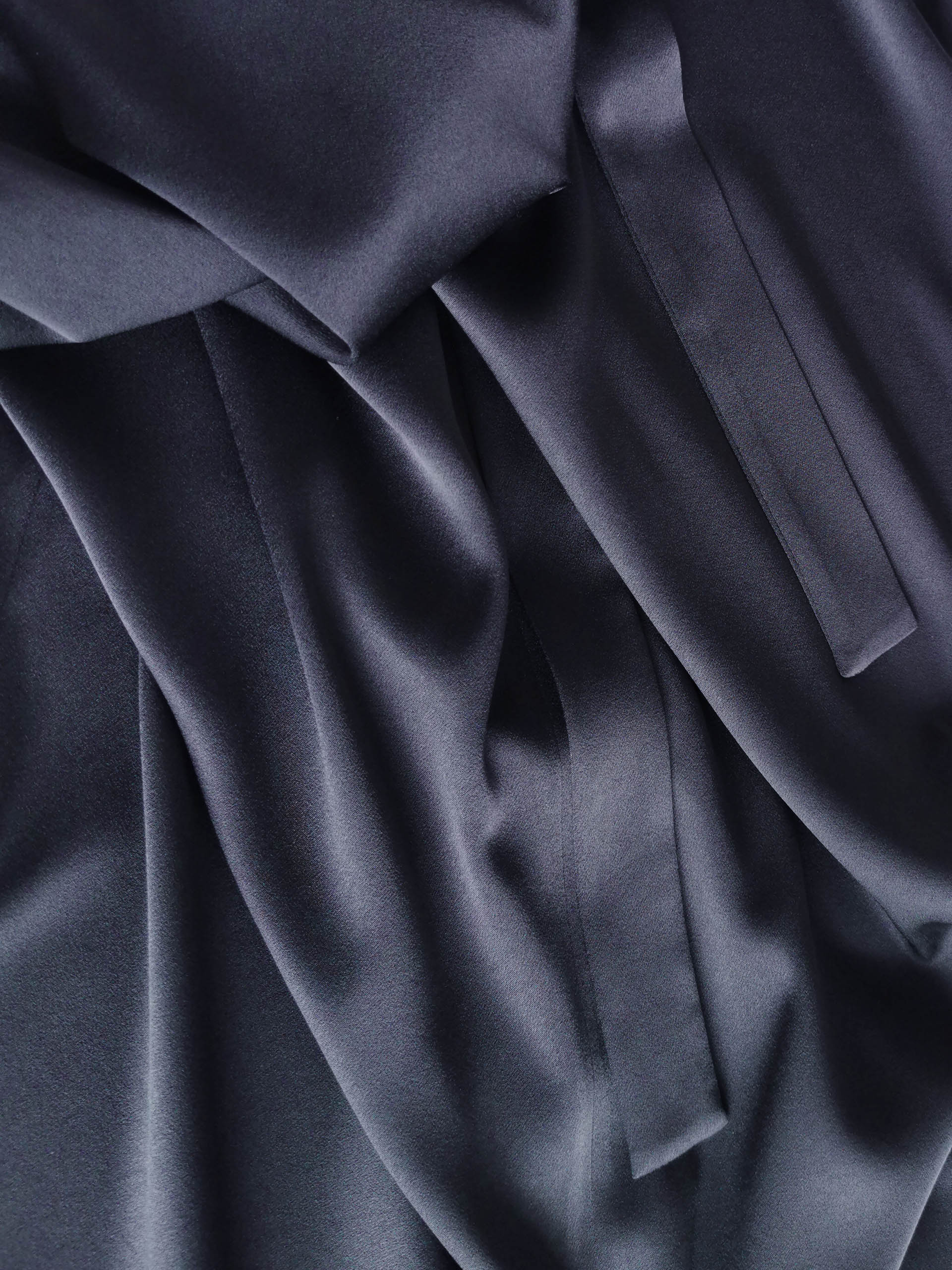 blue kaftan style dress w belt fabric • Sassa Björg