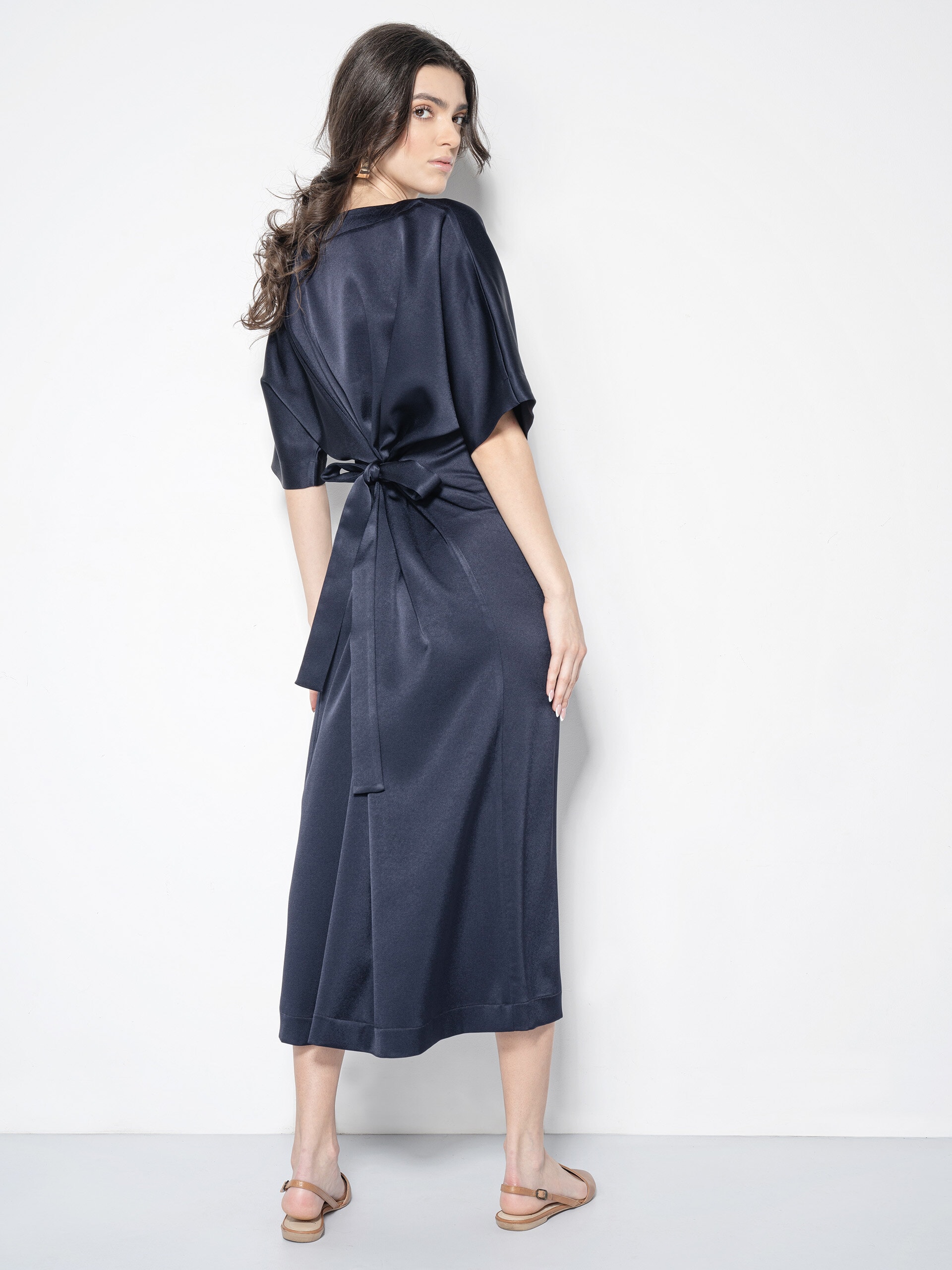 blue kaftan style dress w belt • Sassa Björg