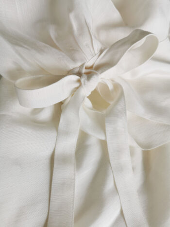 oversized shirt w bow sleeve fabric • Sassa Björg