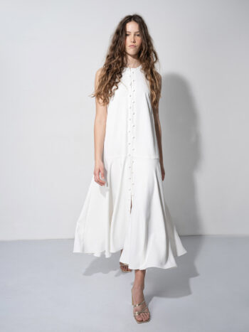 endless buttons dress walking &bull; Sassa Björg