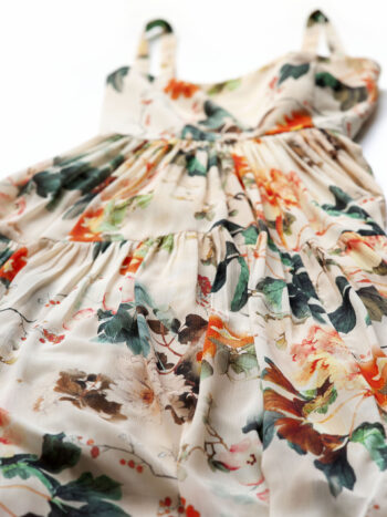 ethereal teatime dress closeup &bull; Sassa Björg