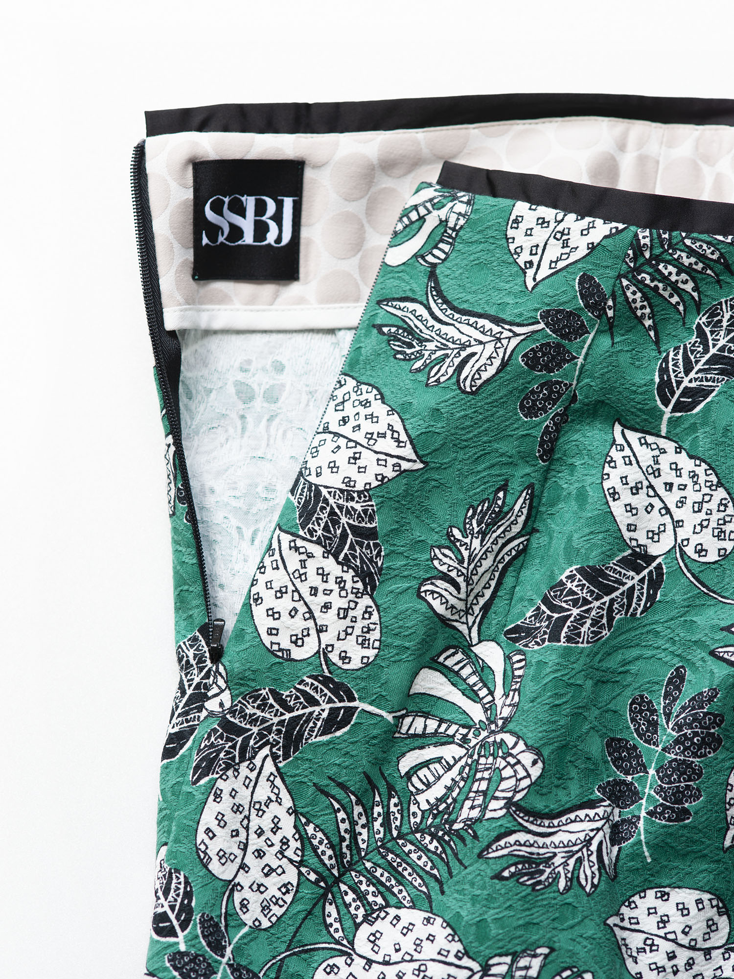 mini skirt leafy jungle fabric • Sassa Björg