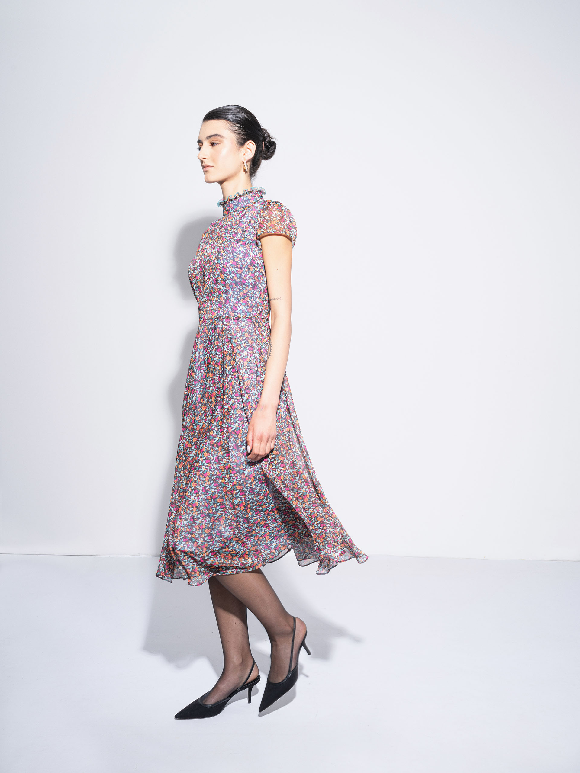 flowery ethereal long dress side • Sassa Björg