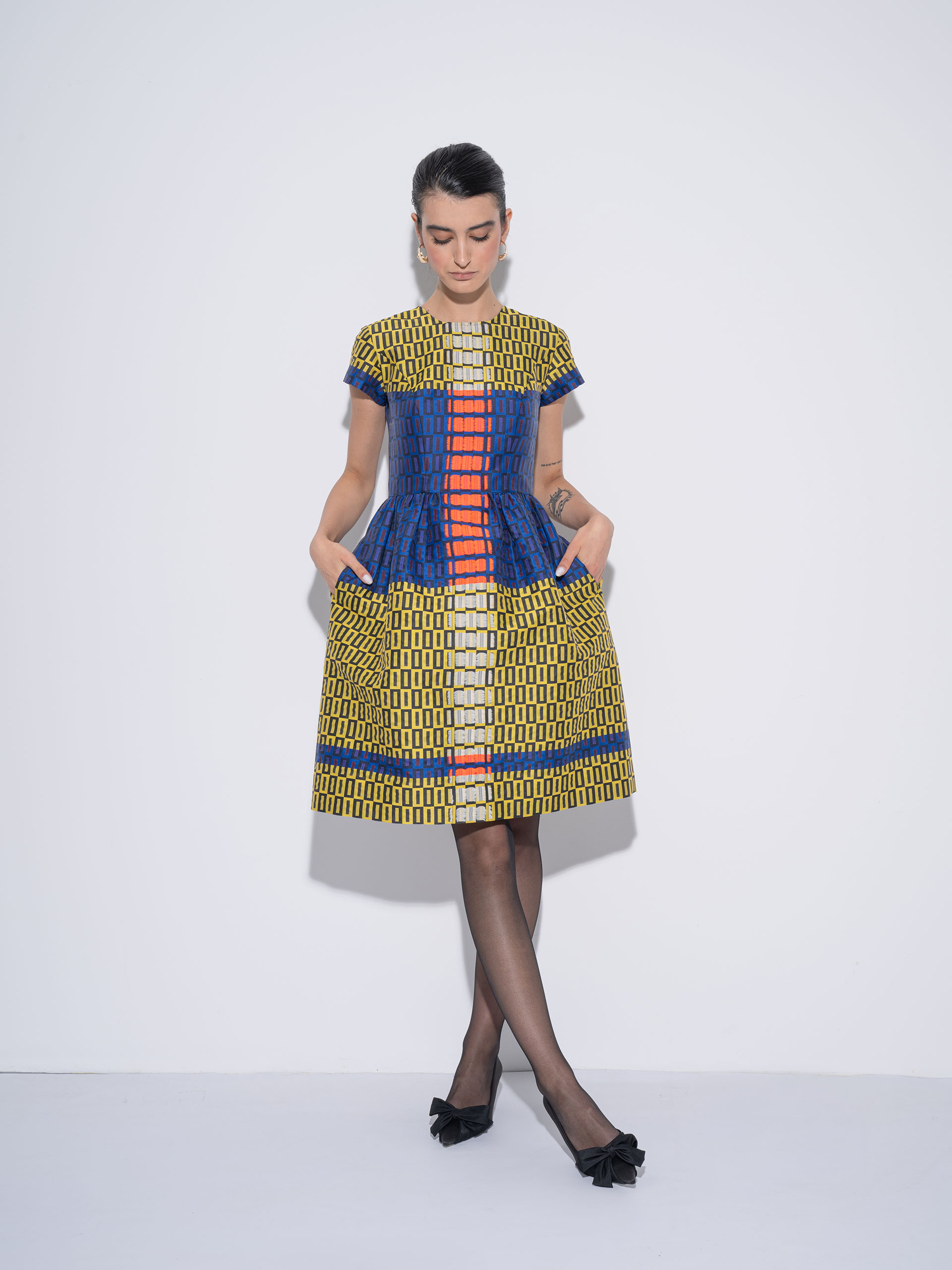 jacquard tiles dress front &bull; Sassa Björg