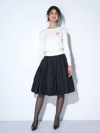 black poppy skirt featured &bull; Sassa Björg