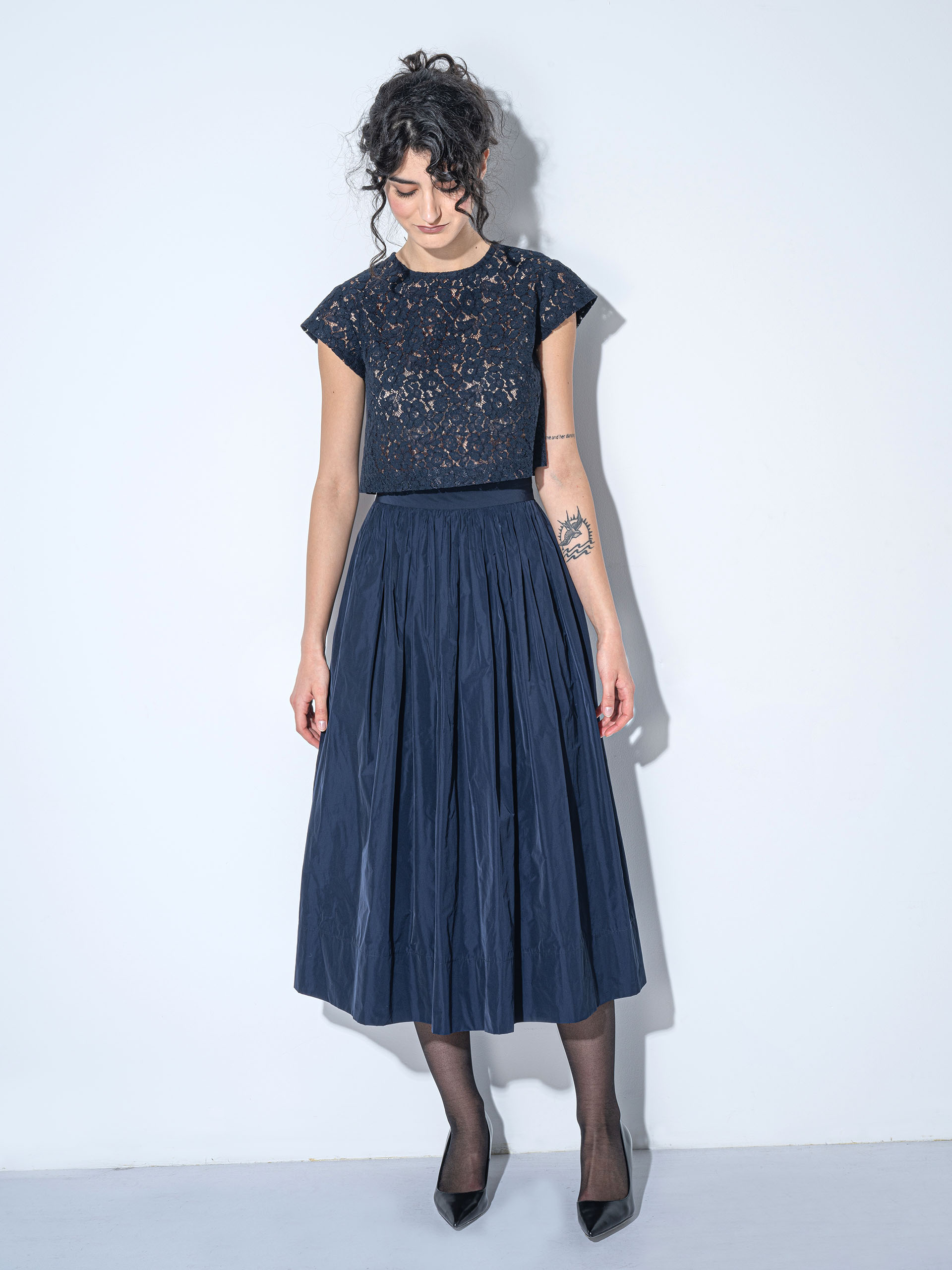 gathered taffeta skirt navy blue front • Sassa Björg
