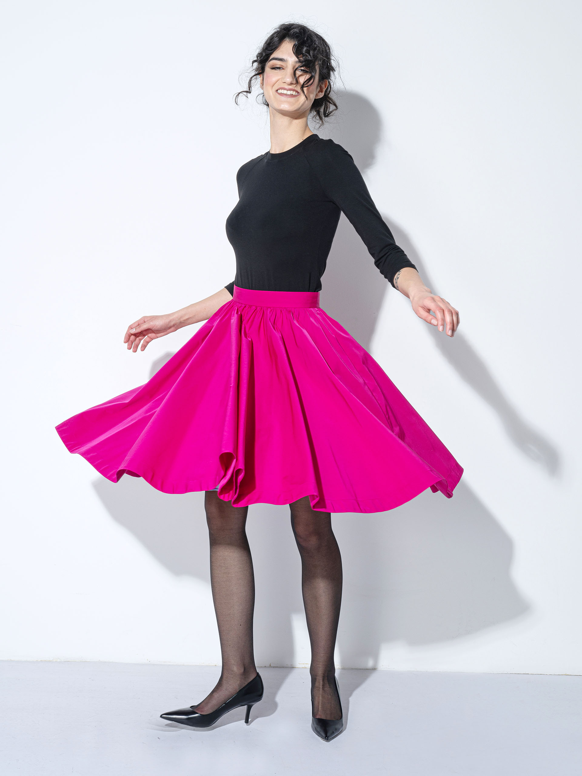 magenta poppy skirt twirl • Sassa Björg