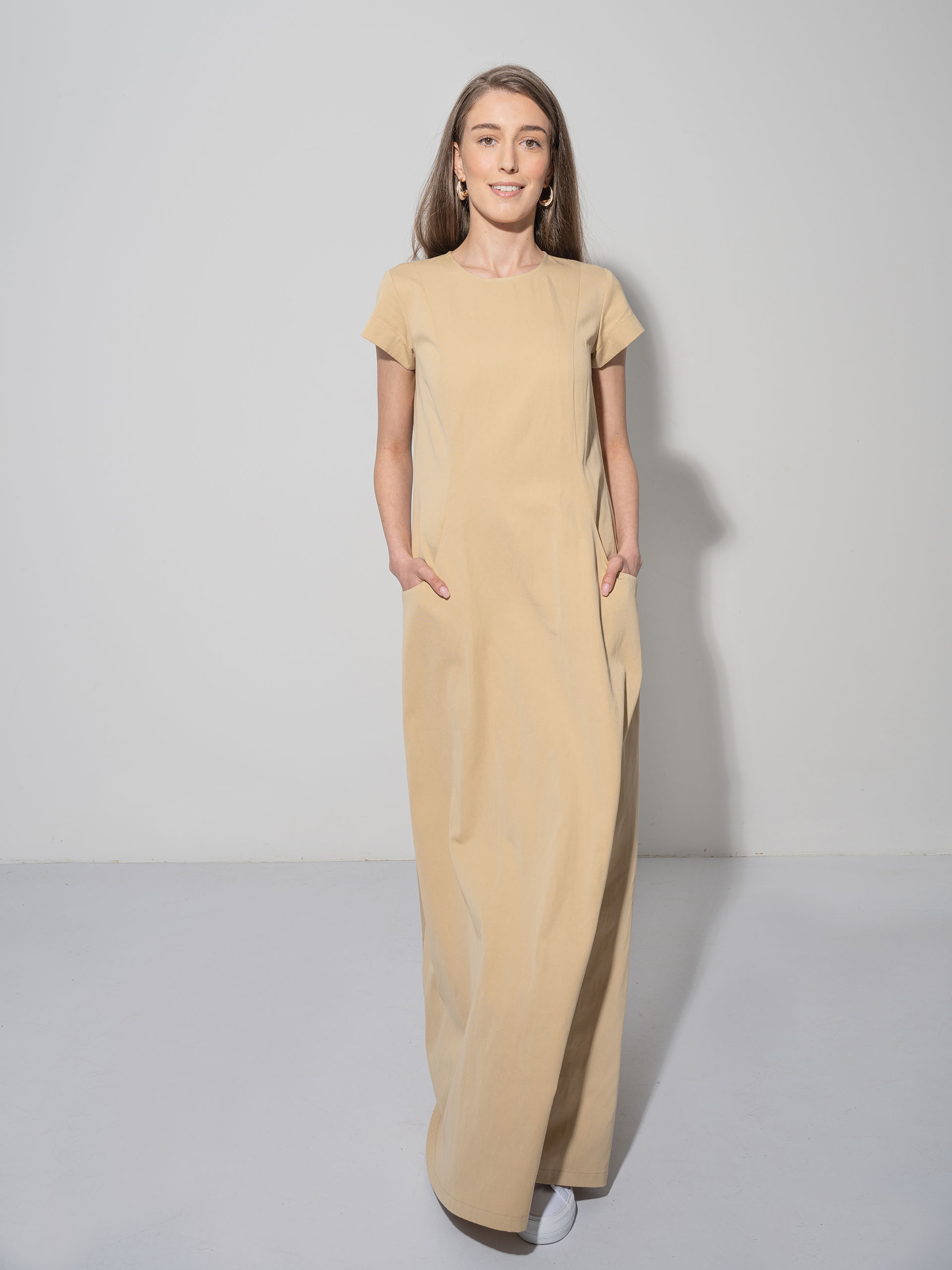 casual maxi dress cotton beige walking • Sassa Björg