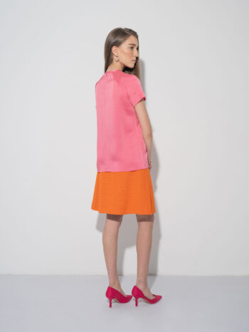 salmon pink textured blouse back &bull; Sassa Björg
