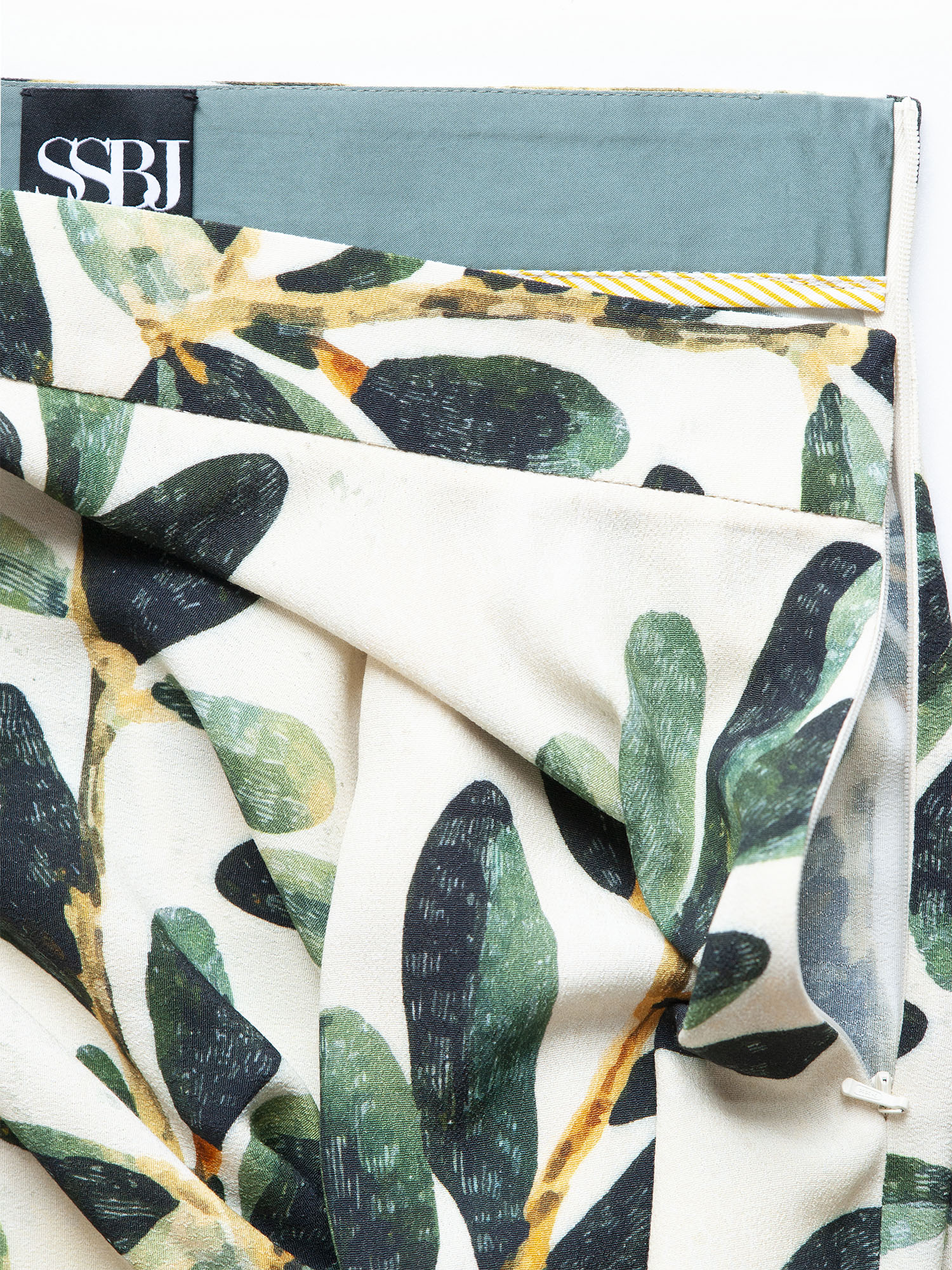 midi skirt olive branch pattern closeup • Sassa Björg
