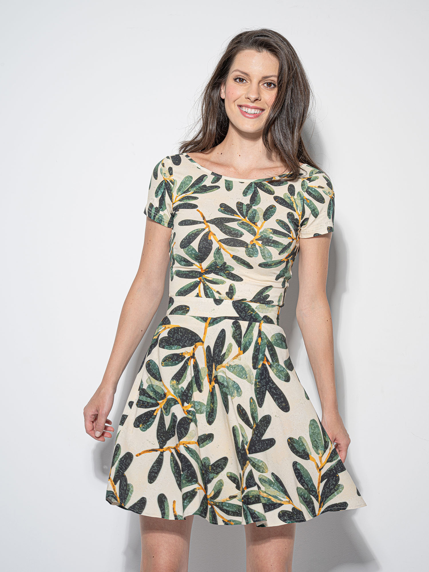 mini skirt olive branch pattern • Sassa Björg