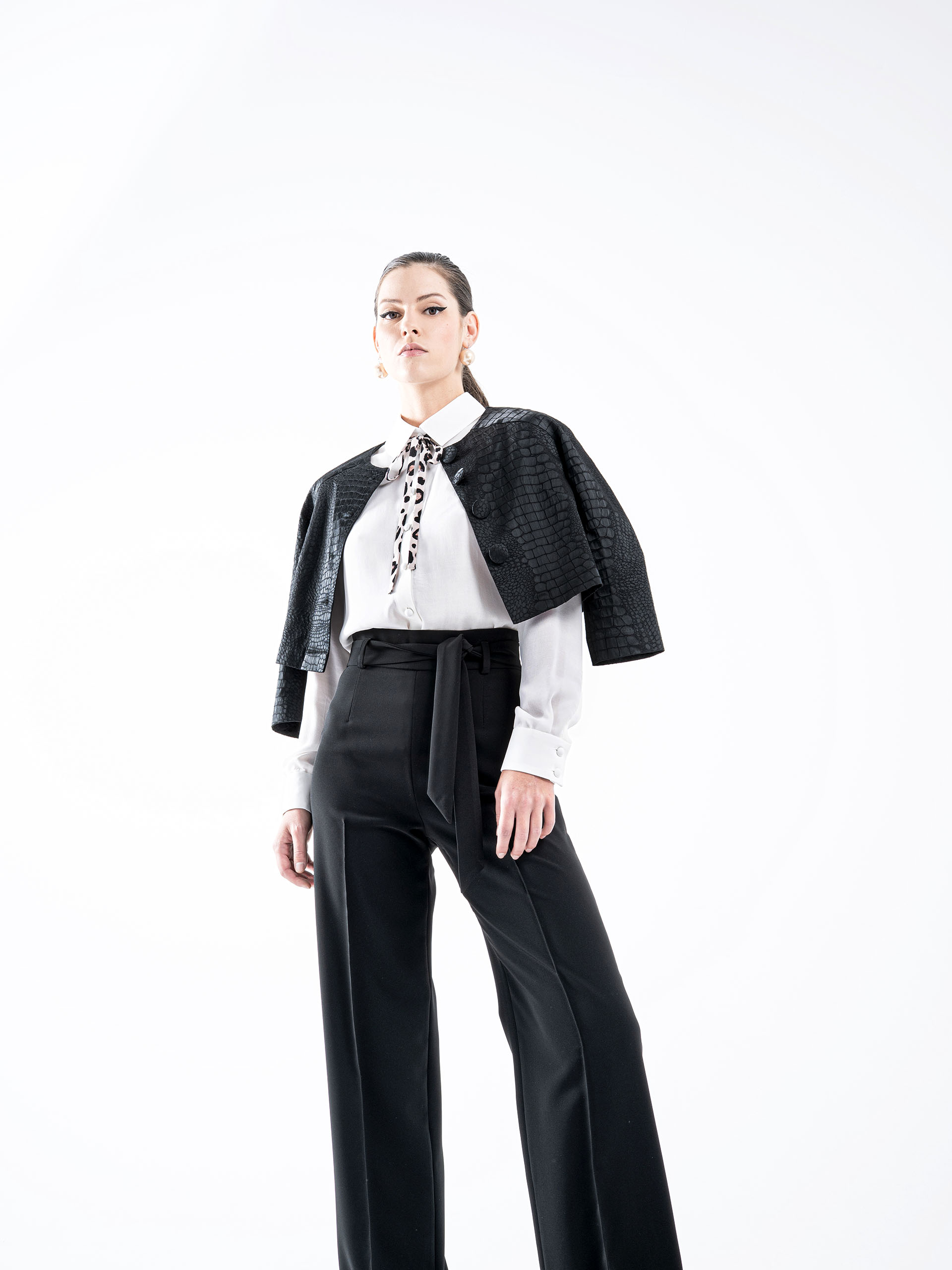 cropped jacket black bolero • Sassa Björg