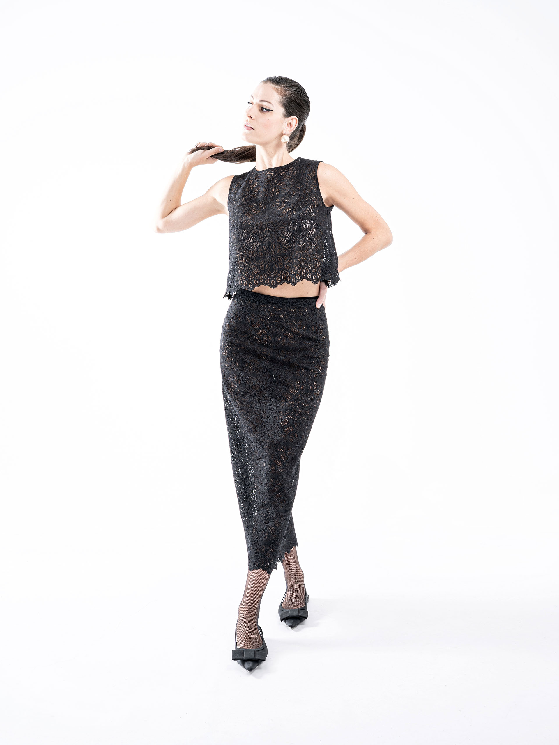 straight lace midi skirt black featured • Sassa Björg
