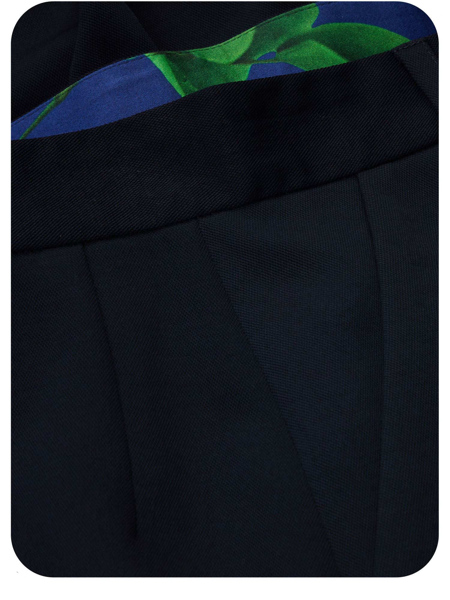 wide leg culotte pants black closeup • Sassa Björg