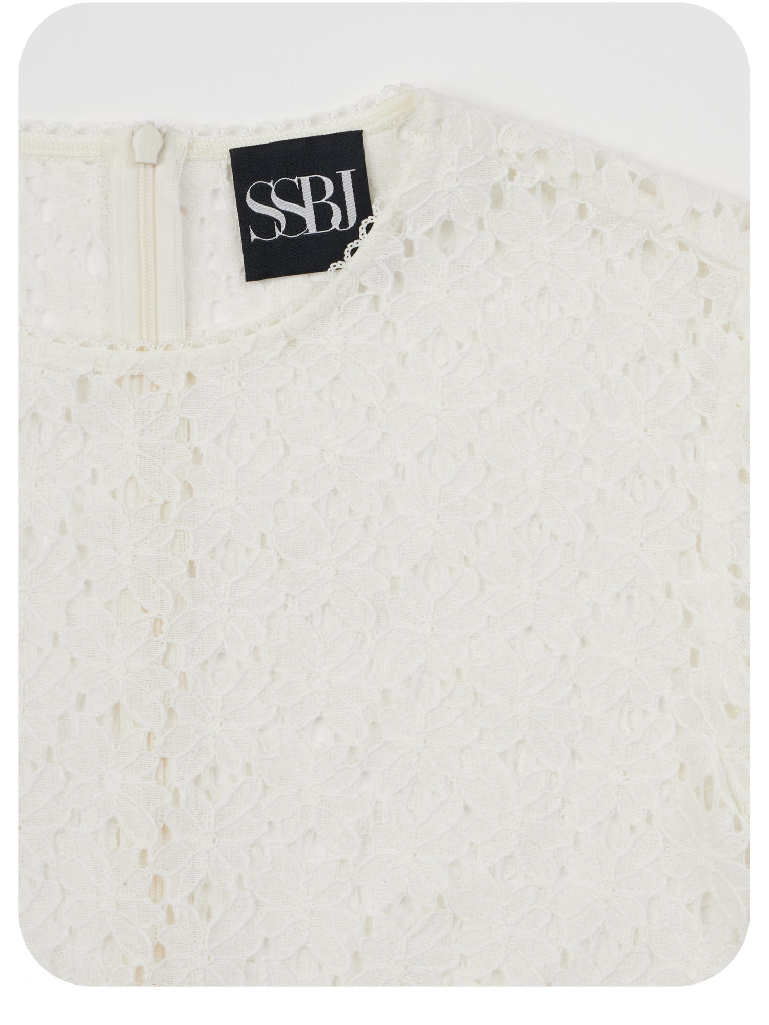 off white floral lace crop top short sleeve fabric • Sassa Björg