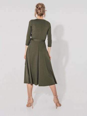 Olive green hug me dress back view • Sassa Björg
